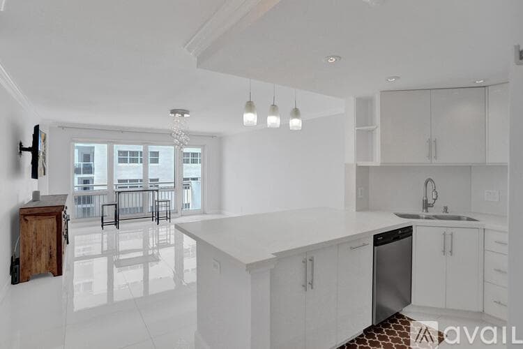 Pompano Beach Condo: 133 N Pompano Beach Blvd
