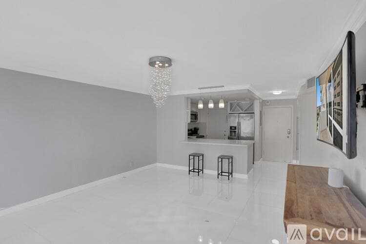 Pompano Beach Condo: 133 N Pompano Beach Blvd