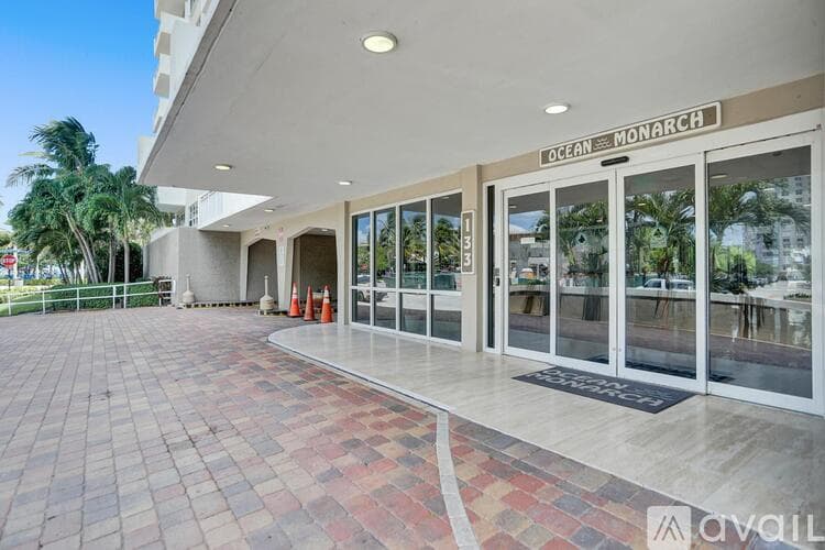 Pompano Beach Condo: 133 N Pompano Beach Blvd