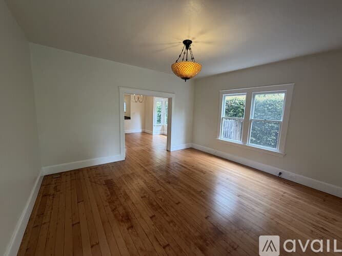 Santa Barbara House: 1520 Bath Street