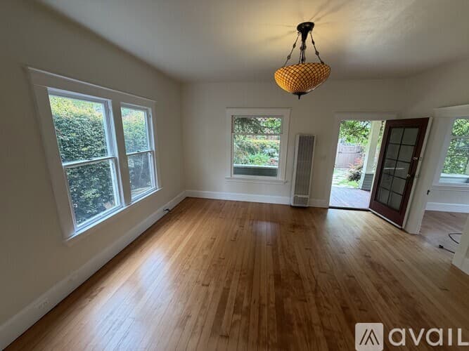 Santa Barbara House: 1520 Bath Street