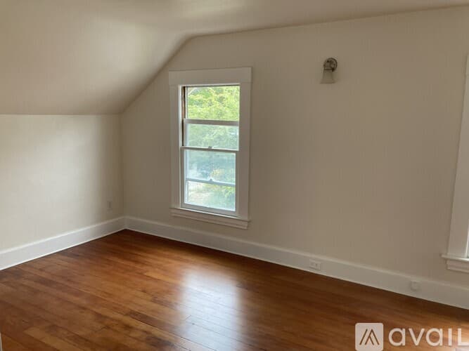 Santa Barbara House: 1520 Bath Street
