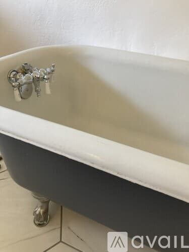 Santa Barbara House: 1520 Bath Street