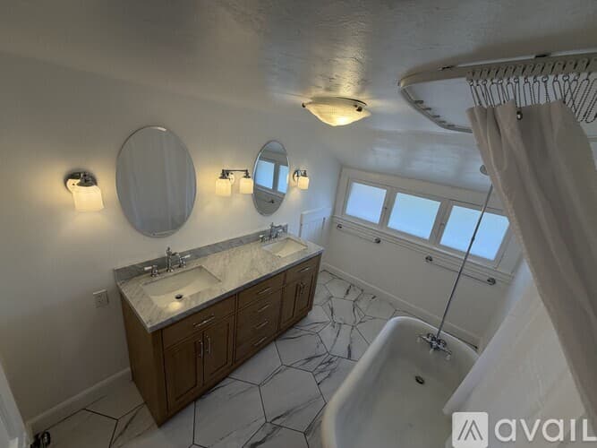 Santa Barbara House: 1520 Bath Street