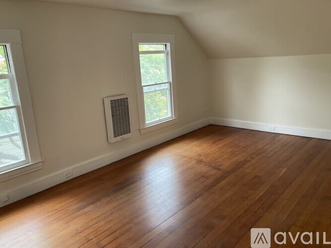 Santa Barbara House: 1520 Bath Street
