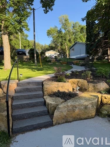 Kimball House: 16541 Carnelian Rd