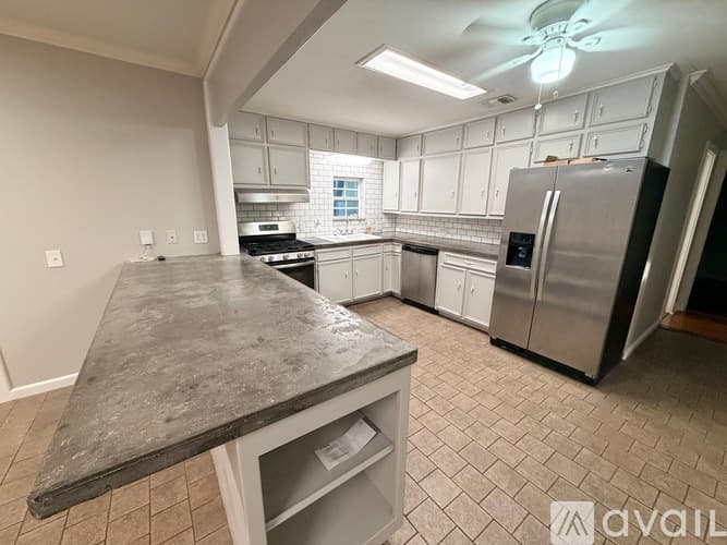 Fort Worth House: 4925 Lubbock Avenue