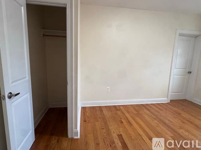 Boston Apartment: 244 Kelton St