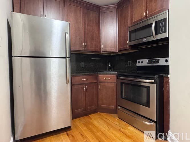 Boston Apartment: 244 Kelton St