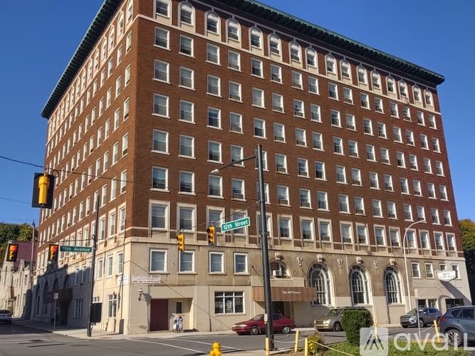 Altoona Apartment: 1130 13 Th Avenue