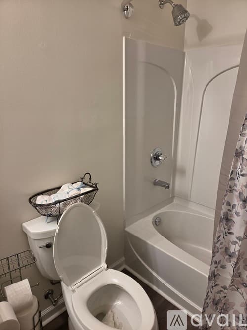 CANTON Townhome: 215 Riverstone Commons Circle