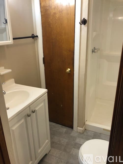 Pittsburgh Apartment: 1901 Mt Troy Rd