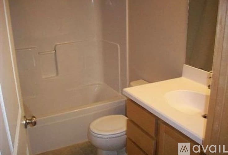Hugo Townhome: 4665 Victor Path