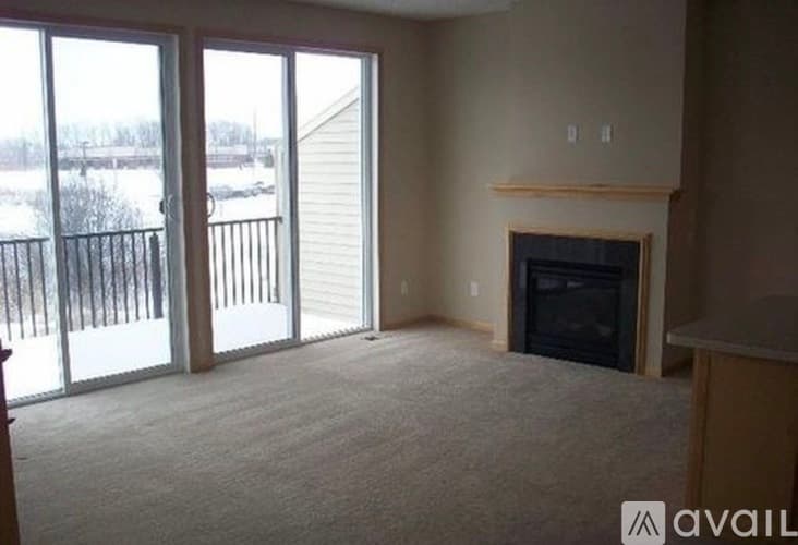 Hugo Townhome: 4665 Victor Path