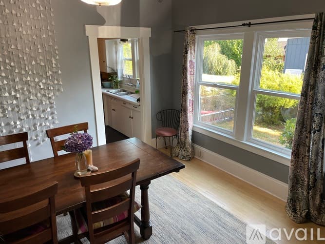 Portland Apartment: 4418 N Vancouver Ave Urban Pad