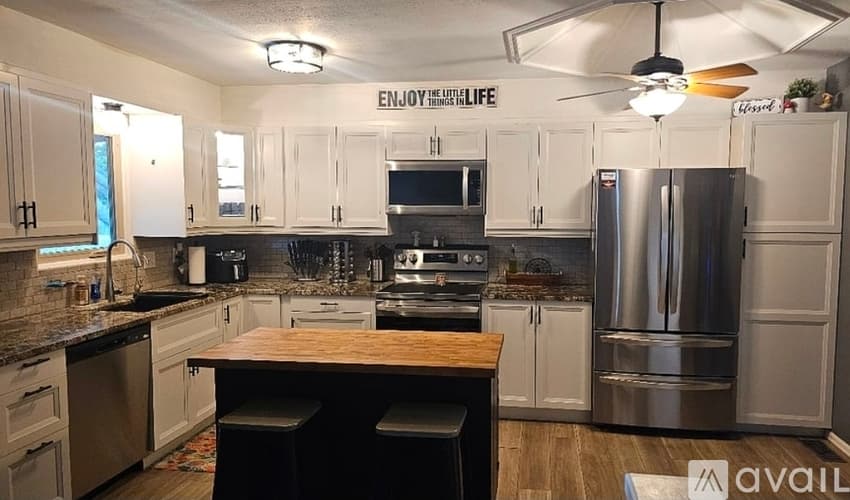 Wichita House: 3811 North Somerset Street