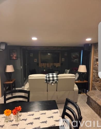 Wichita House: 3811 North Somerset Street