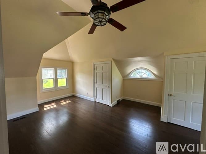 Westport House: 6 Sherwood Farms Lane