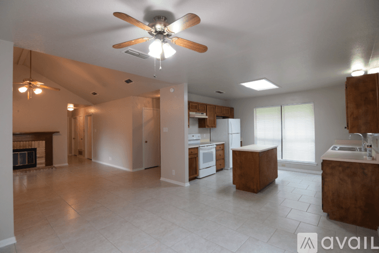 Temple House: 4417 Lone Star Trail