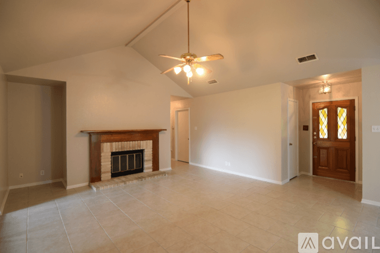 Temple House: 4417 Lone Star Trail