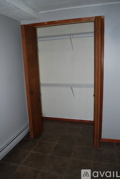 Prior Lake Apartment: 4396 220th Street East
