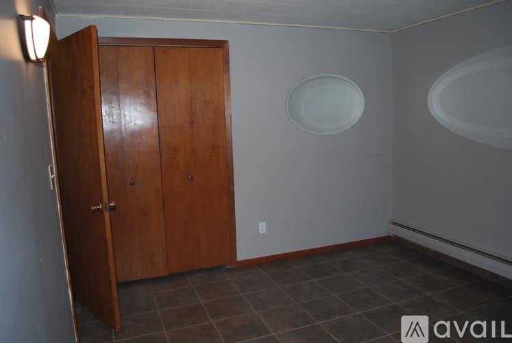 Prior Lake Apartment: 4396 220th Street East
