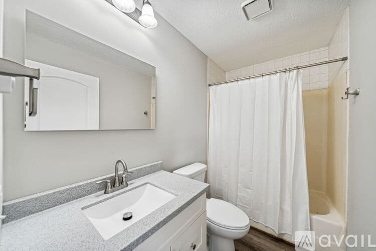 River Falls Apartment: 128 Emory Dr