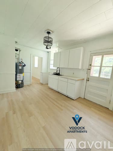 Waterbury Apartment: 417 N Walnut St