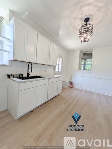 Waterbury Apartment: 417 N Walnut St