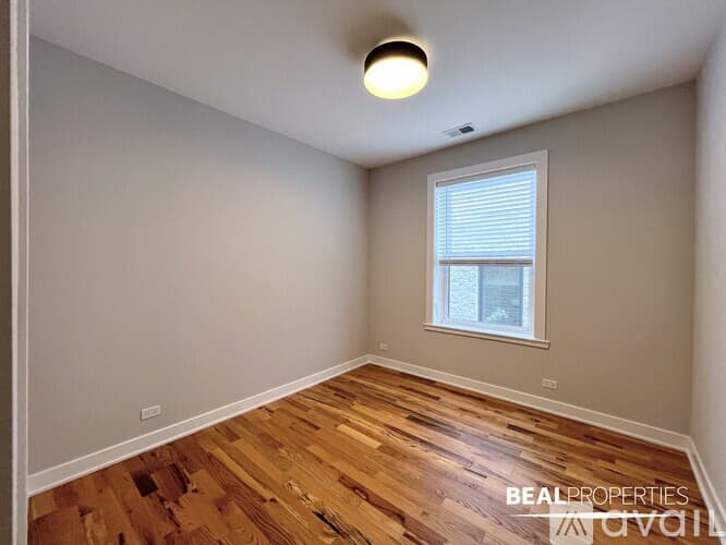 Chicago Apartment: 656 W Wrightwood Ave