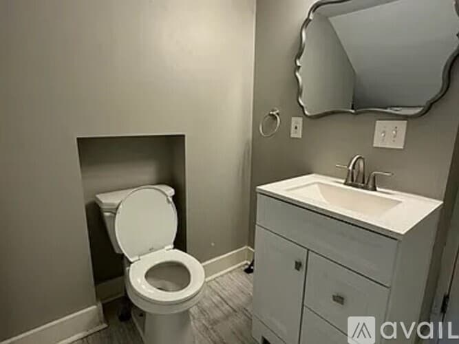 Hadley Apartment: 130 West St
