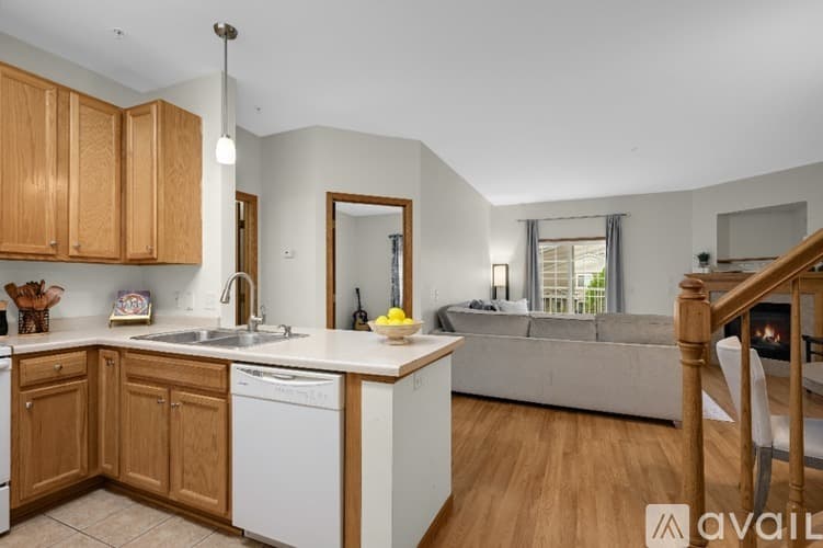 Maple Grove Townhome: 6603 Olive Lane North