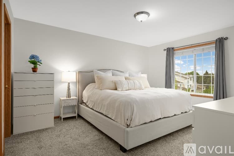 Maple Grove Townhome: 6603 Olive Lane North