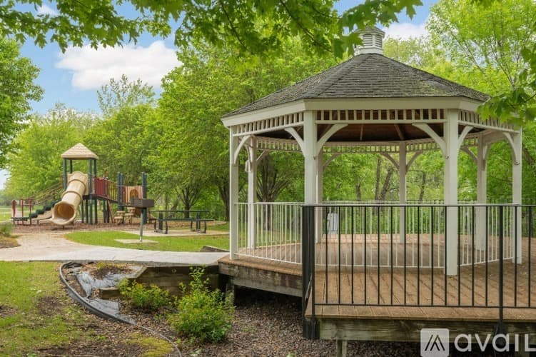 Maple Grove Townhome: 6603 Olive Lane North