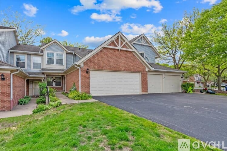 Hanover Park House: 2106 Glasgow Ct