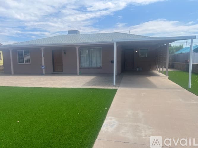 Phoenix House: 2133 East Weldon Avenue