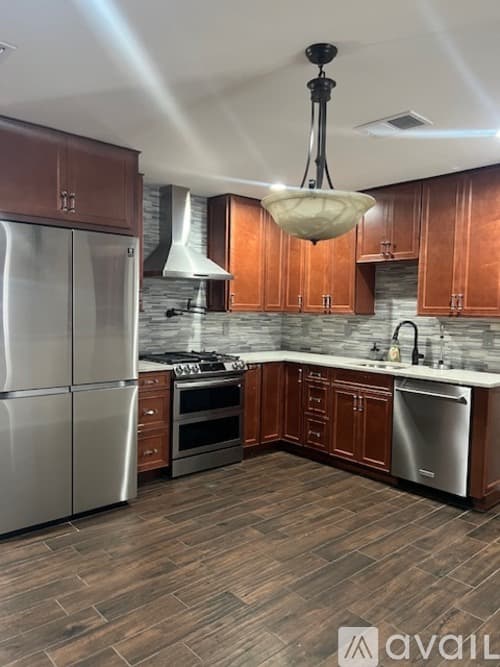 Phoenix House: 2133 East Weldon Avenue