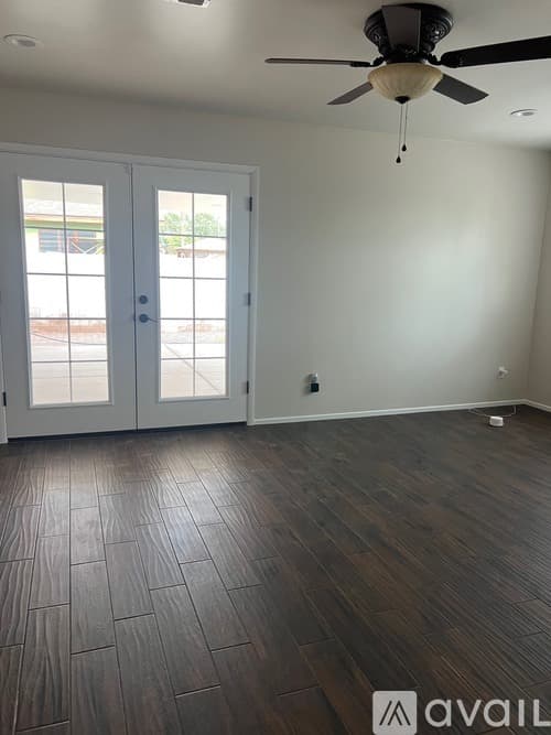 Phoenix House: 2133 East Weldon Avenue