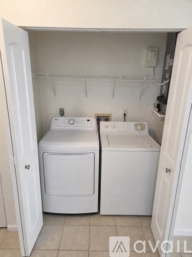 Fort Myers House: 9013 San Carlos Boulevard