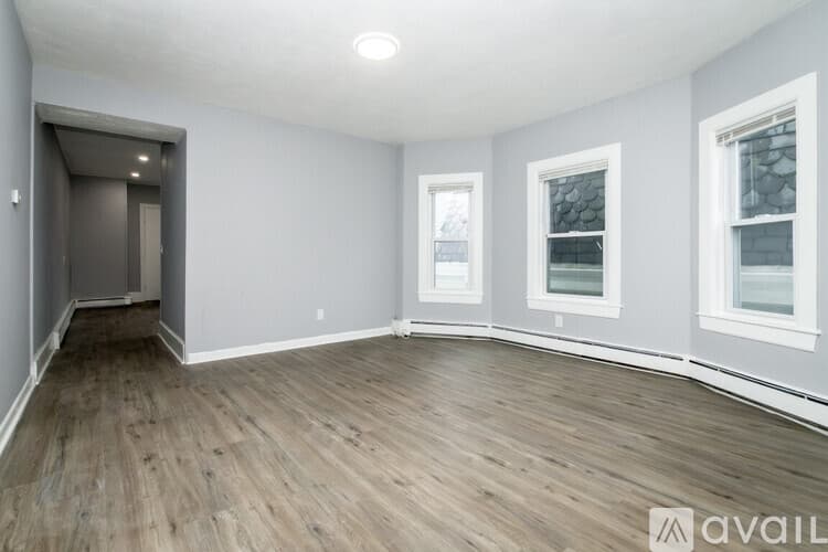 Melrose Apartment: 23 25 W Wyoming Ave