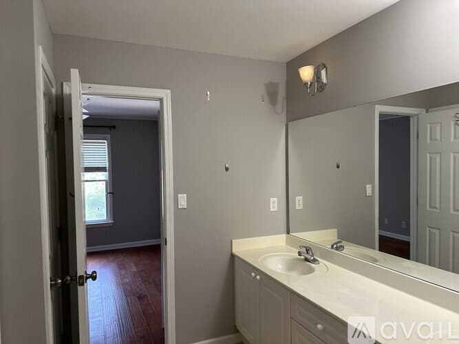 Alpharetta House: 495 Pine Bough Ct