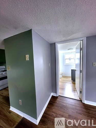 Fall River Apartment: 229 Brightman Street