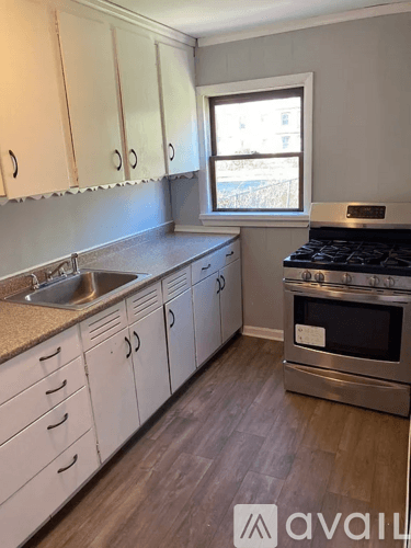 Fall River Apartment: 229 Brightman Street