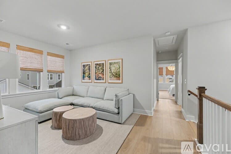 Summerville House: 124 Cloverfield Trl Dr
