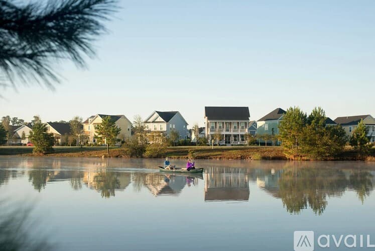 Summerville House: 124 Cloverfield Trl Dr