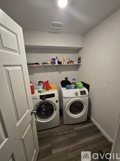 Nolanville Townhome: 1905 Rosson St