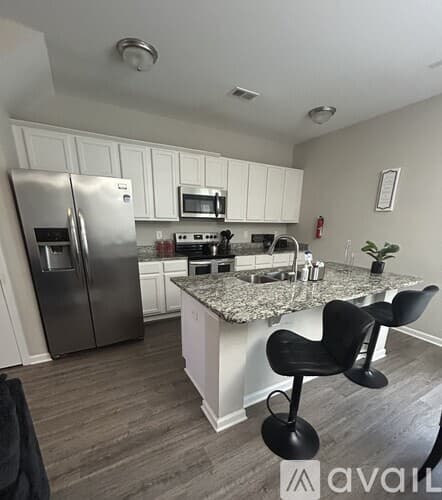 Columbia Townhome: 139 Hunters Grove Dr