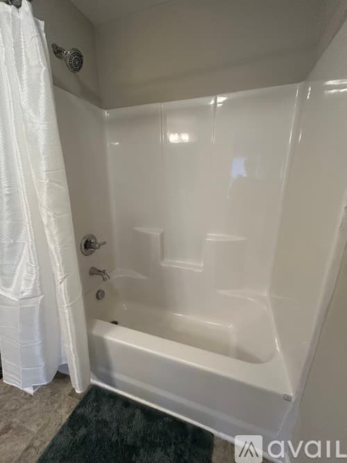 Columbia Townhome: 139 Hunters Grove Dr