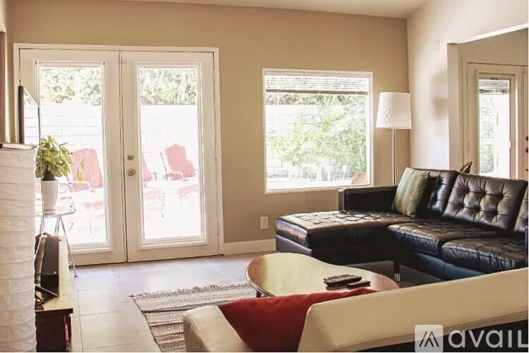 Palm Springs House: 945 Nueva Vista Drive South