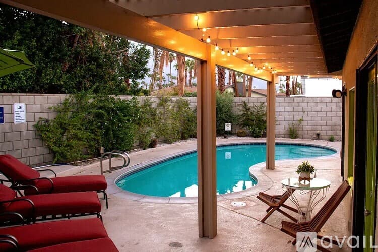 Palm Springs House: 945 Nueva Vista Drive South